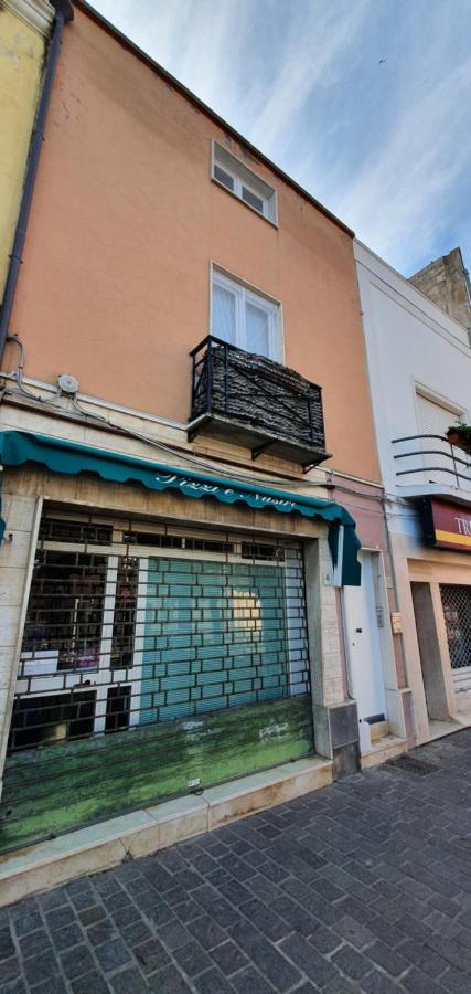Appartamento In Piazza Italia SantʼAntìoco Buitenkant foto